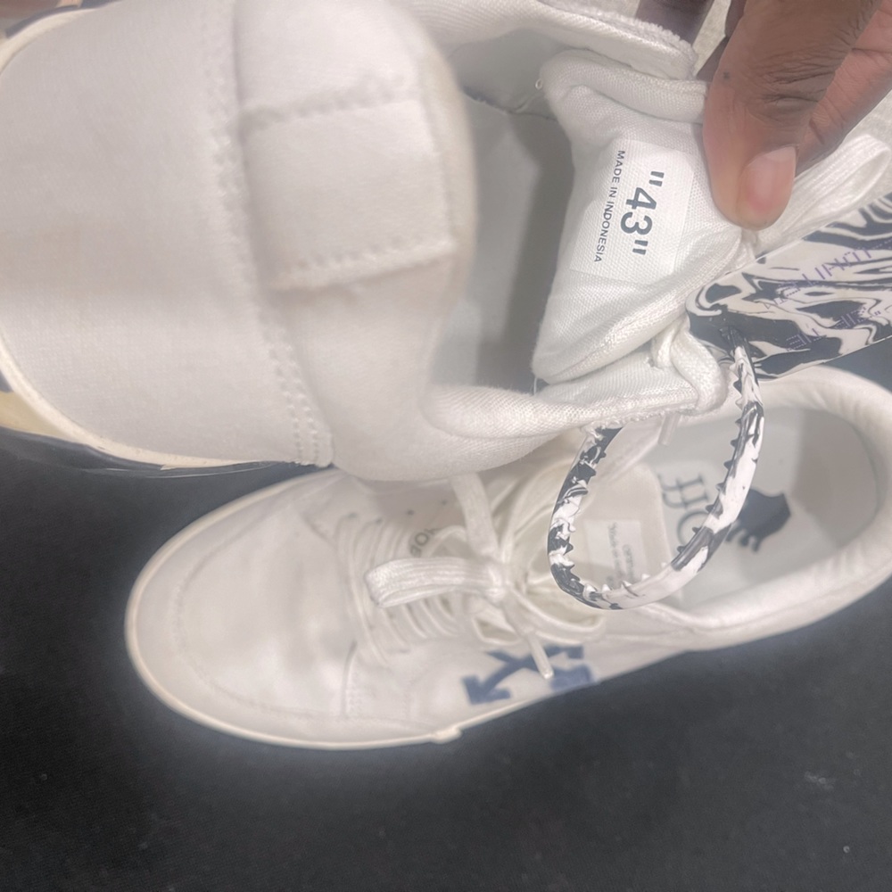 Mid condition Off white sneakers